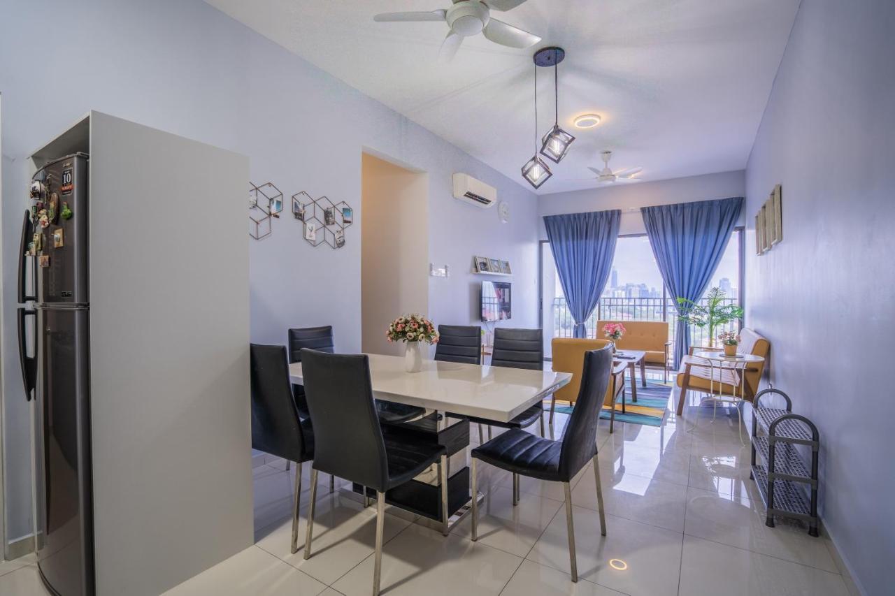 Peaceful 3-Bedroom With Pool 5 Pax - Wangsa Maju Kuala Lumpur Exterior photo